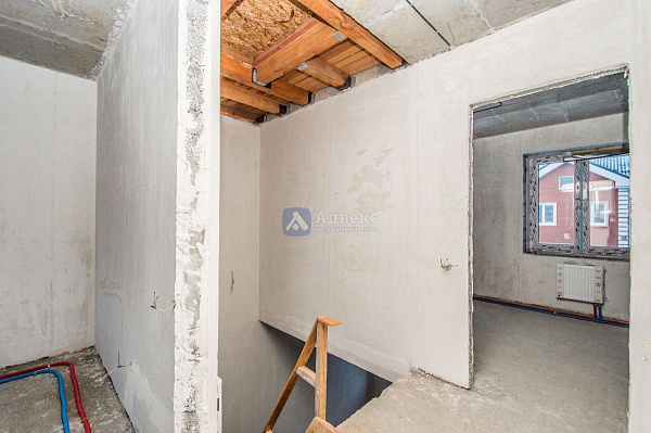 4-к квартира, 104 кв.м.