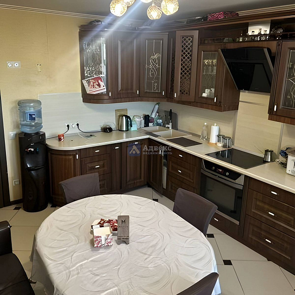 Квартира 3-комн., 90.1 м² Квартира 3-комн., 90.1 м²