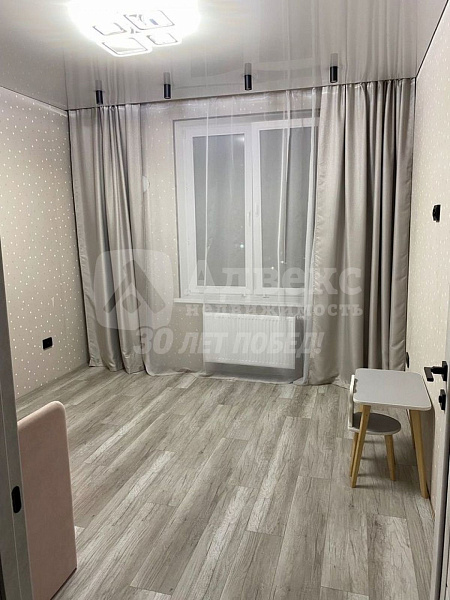 Квартира 2-комн., 55 м²