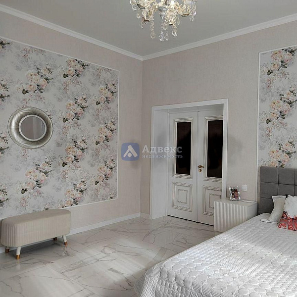 Коттедж 301.2 м²