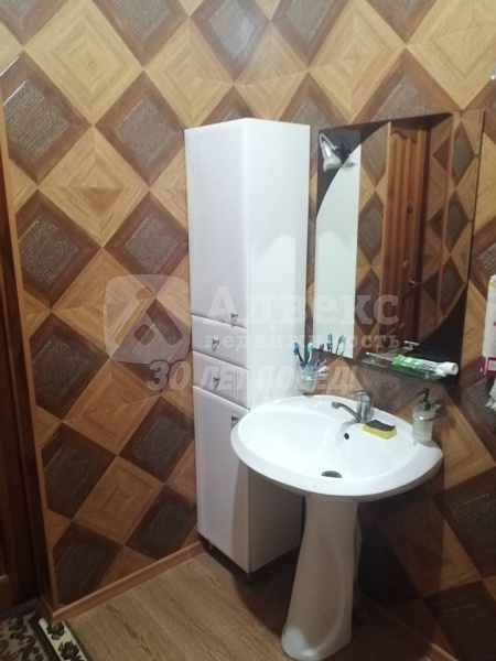 Дом, 230 кв.м.