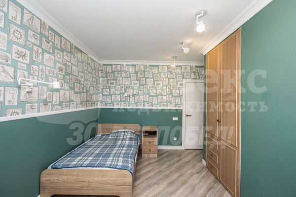 Квартира 3-комн., 117 м²