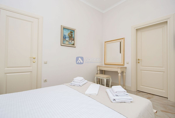 Коттедж 410 м²