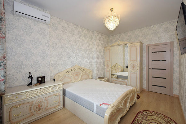 Квартира 2-комн., 68.2 м²