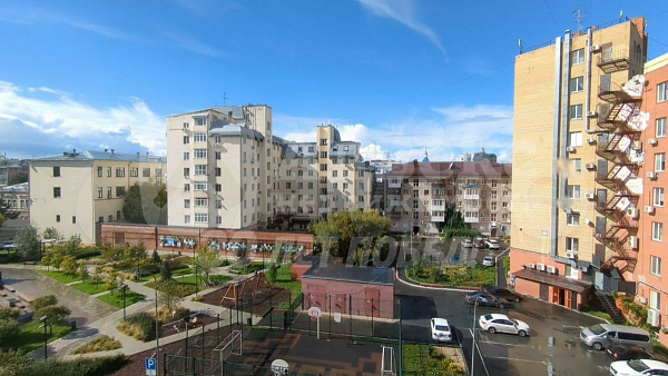 Квартира 3-комн., 82.1 м²