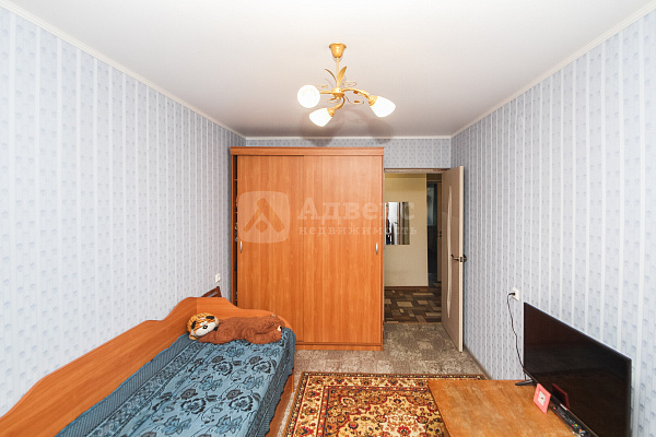 Квартира 4-комн., 72 м²