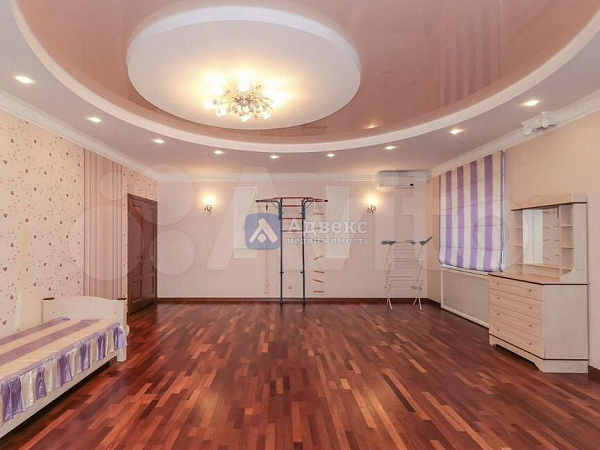 Квартира 2-комн., 112.6 м² Квартира 2-комн., 112.6 м²