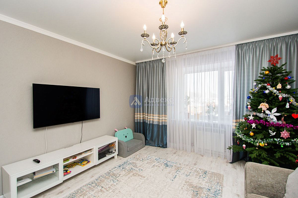 Квартира 3-комн., 94.9 м²
