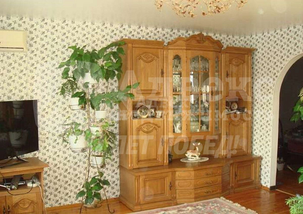 Квартира 4-комн., 100.65 м²