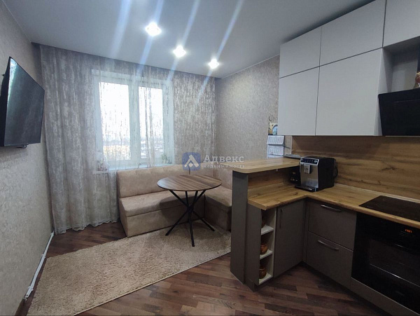 Квартира 2-комн., 77.3 м²