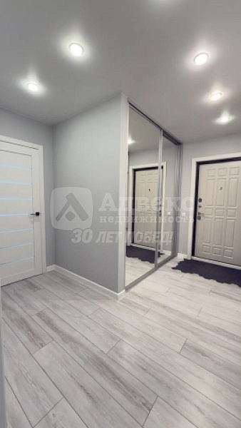 2-к квартира, 67 кв.м.