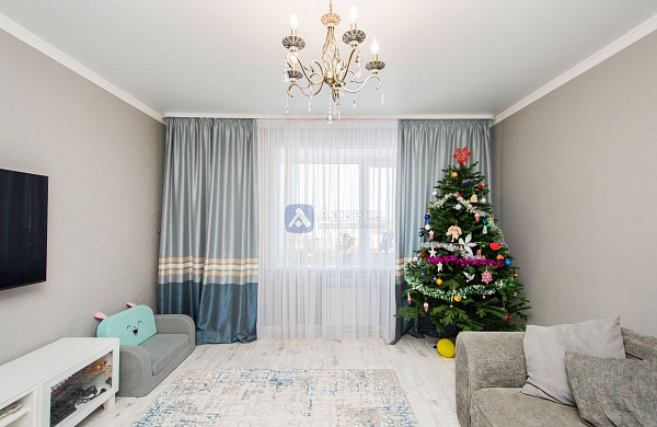 Квартира 3-комн., 94.9 м²