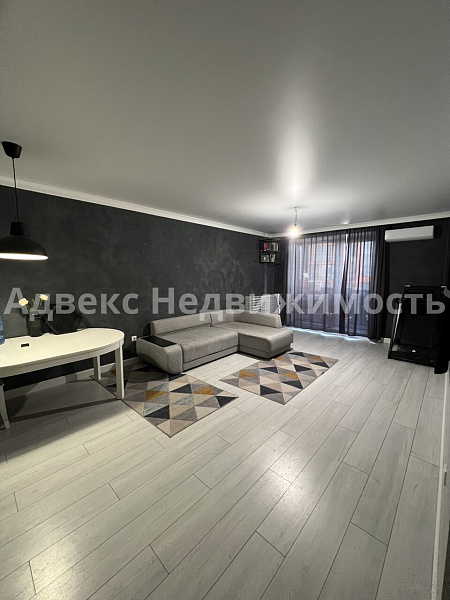 Квартира 1-комн., 64.6 м²