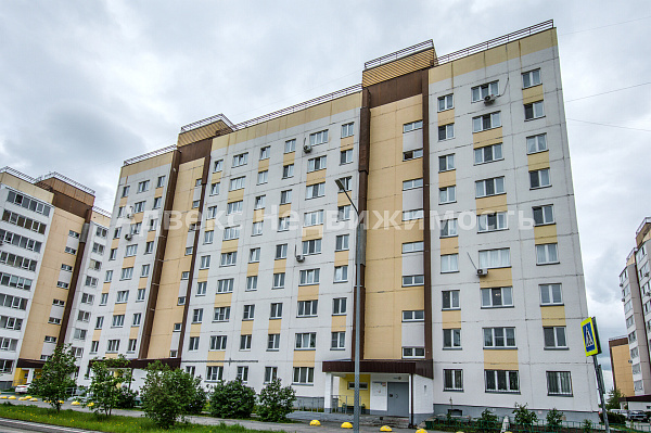 Квартира 3-комн., 66 м²