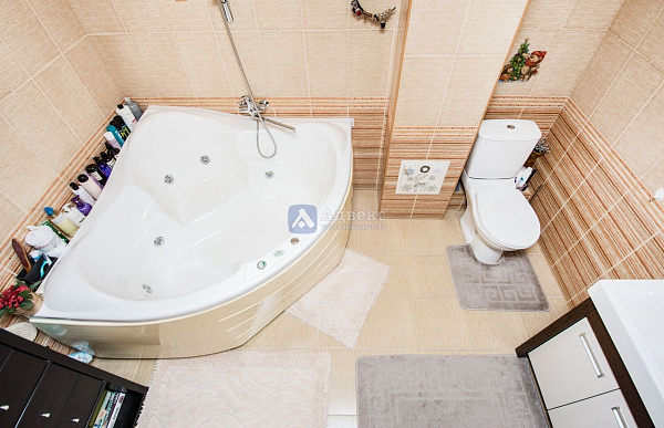 2-к квартира, 74 кв.м.