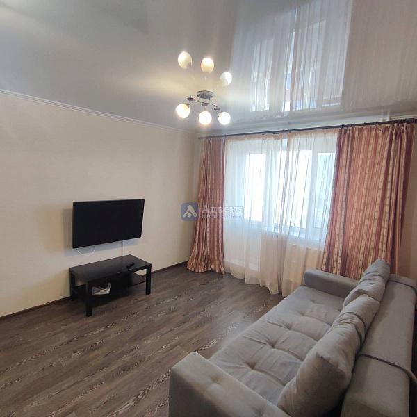 Квартира 2-комн., 64.7 м²