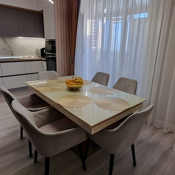 Квартира 4-комн., 128 м²