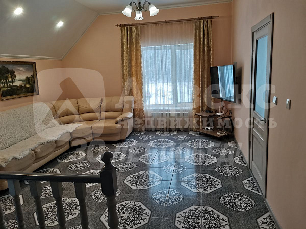 Коттедж 207 м²