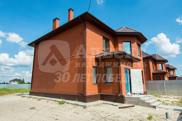 Коттедж 160 м²