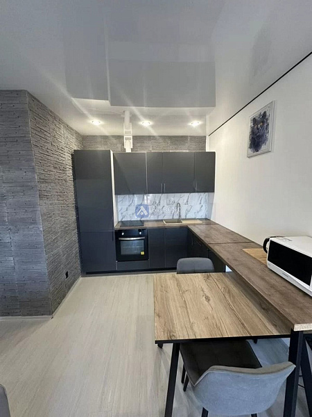 Квартира 1-комн., 43 м²
