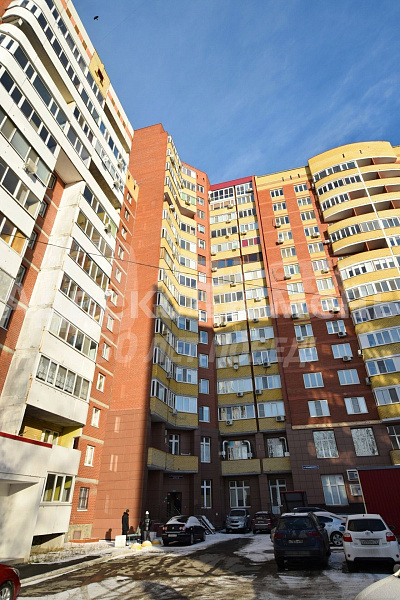 Квартира 3-комн., 100.6 м²