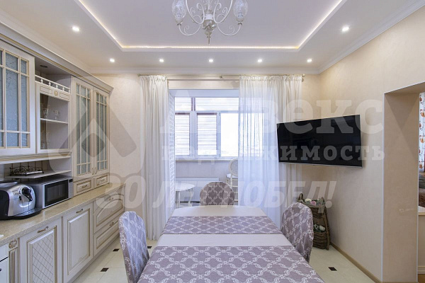 2-к квартира, 103 кв.м.