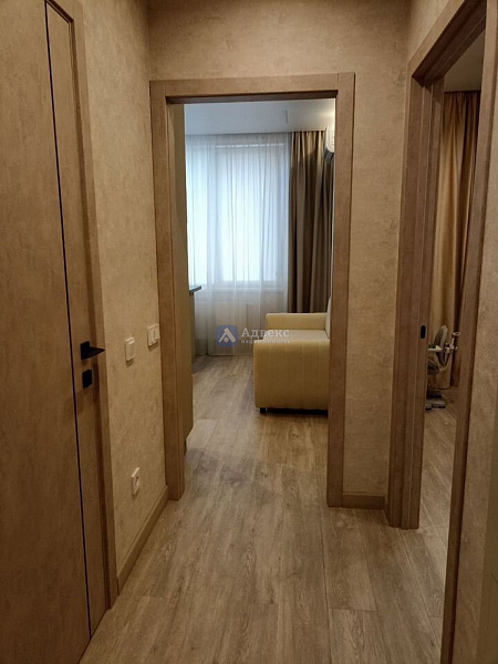 Квартира 1-комн., 37 м²