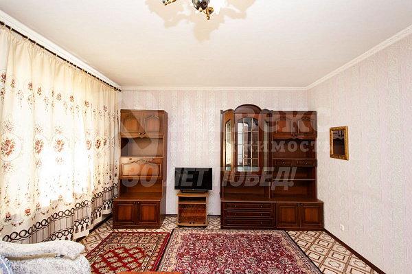 Квартира 2-комн., 74 м²