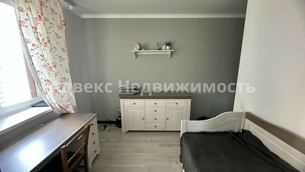 Квартира 4-комн., 95 м²