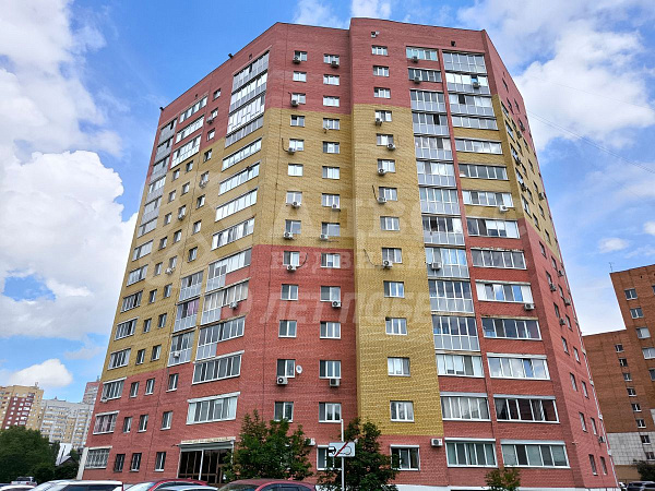 Квартира 2-комн., 80 м²