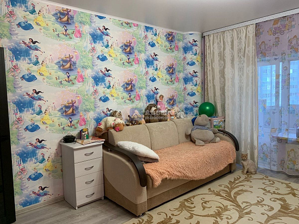 2-к квартира, 80 кв.м.