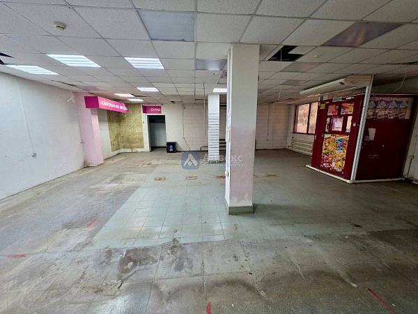 Торговое помещение 195.1 м²