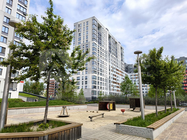 Квартира 2-комн., 74.3 м²