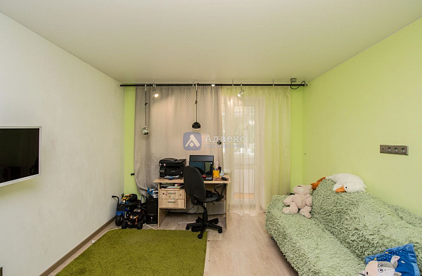 3-к квартира, 90 кв.м.