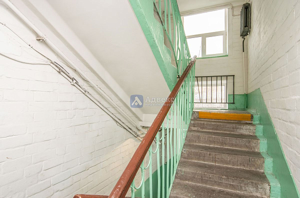 Квартира 3-комн., 55 м²