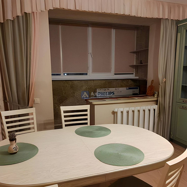 Квартира 2-комн., 67 м²