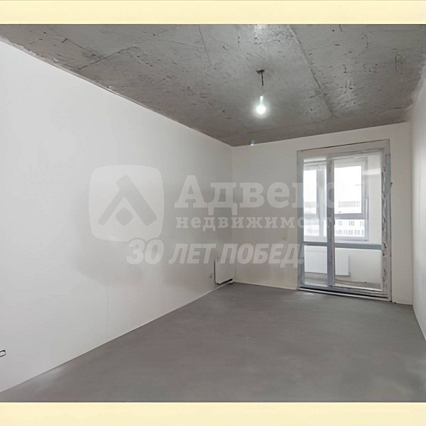 Квартира 3-комн., 90 м²