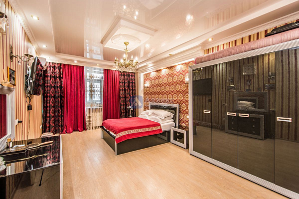 Квартира 3-комн., 129.4 м²