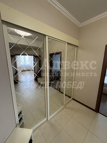 Квартира 2-комн., 76.9 м²