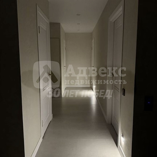 Квартира 3-комн., 63 м²