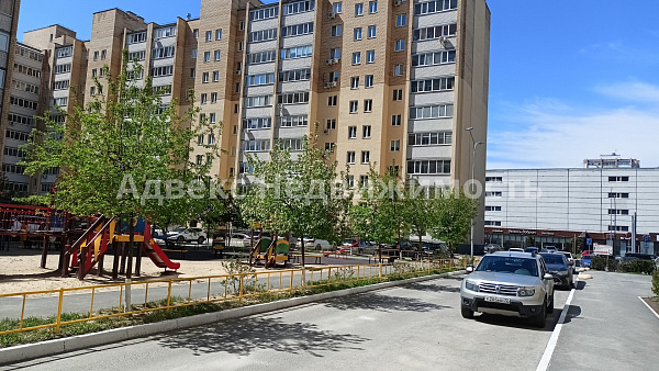 Квартира 4-комн., 82.5 м²