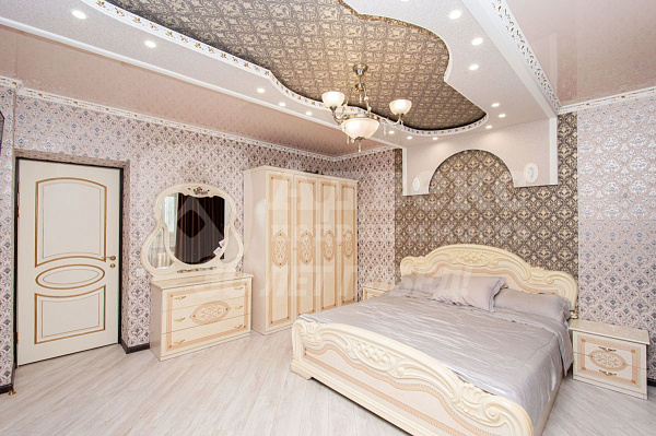 Квартира 2-комн., 80 м²
