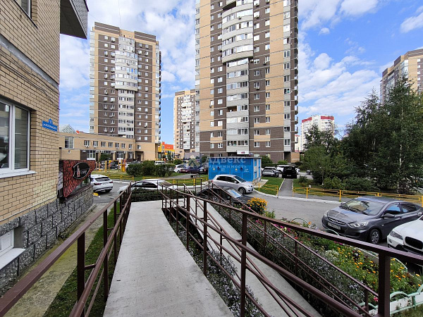Квартира 1-комн., 42.2 м² Квартира 1-комн., 42.2 м²