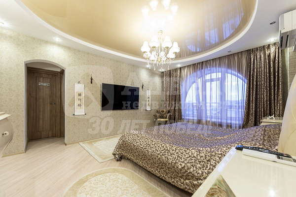 5-к квартира, 204 кв.м.