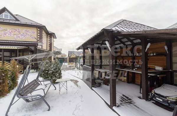 Дом, 299 кв.м.