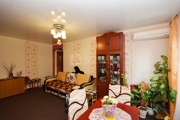 Квартира 3-комн., 51.5 м²