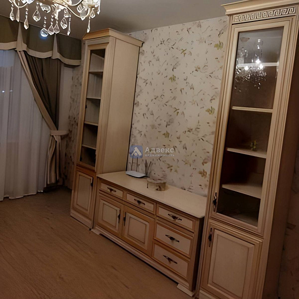 Квартира 2-комн., 67 м²