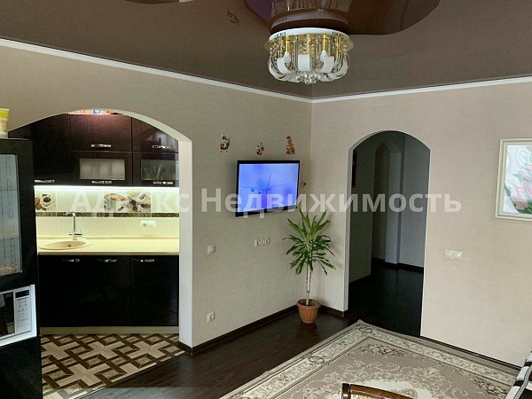 Квартира 2-комн., 83 м²