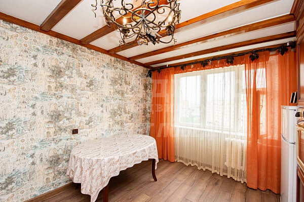 2-к квартира, 72 кв.м.
