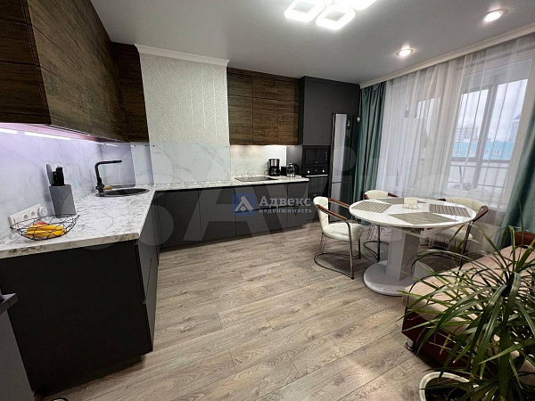 3-к квартира, 71 кв.м. 3-к квартира, 71 кв.м.